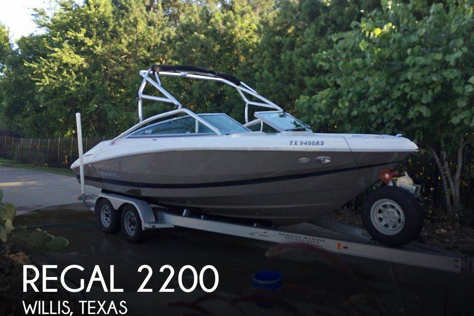 2009 Regal 2200