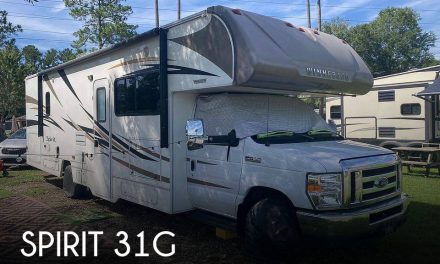 2019 Winnebago Spirit 31G