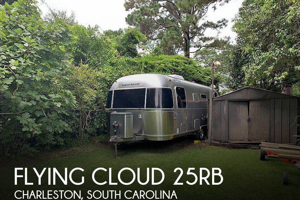 2013 Airstream Flying Cloud 25RB