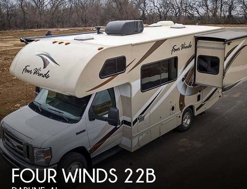 2017 Thor Motor Coach Four Winds 22B