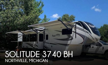 2021 Grand Design Solitude 3740BH