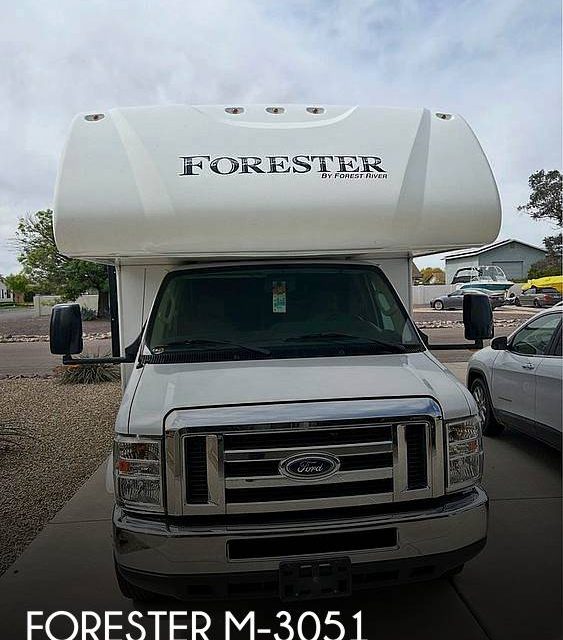 2016 Forest River Forester m-3051