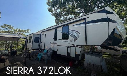 2019 Forest River Sierra 372LOK