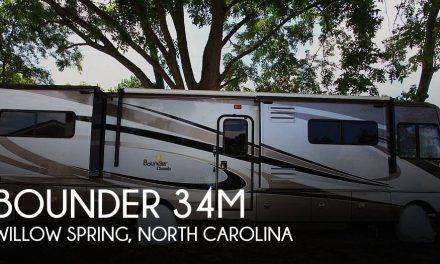 2014 Fleetwood Bounder 34M