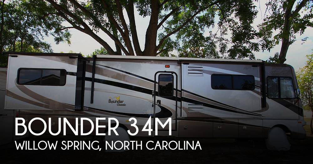 2014 Fleetwood Bounder 34M