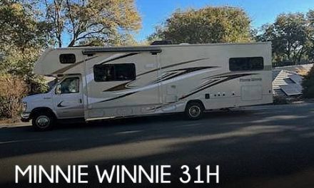 2020 Winnebago Minnie Winnie 31H