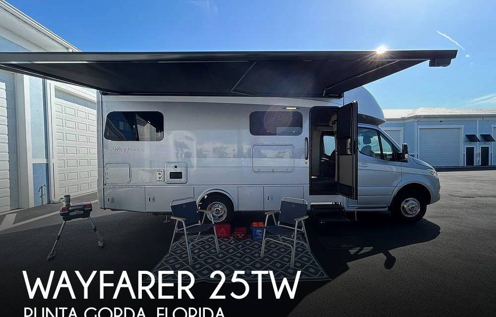 2021 Tiffin Wayfarer 25TW