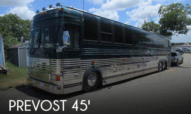 1999 Prevost Prevost Mirage Entertainer 45XL