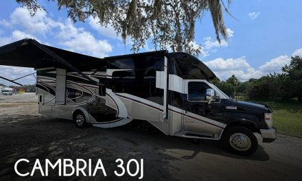 2017 Winnebago Cambria 30J