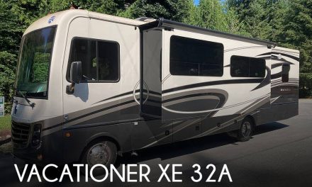 2017 Holiday Rambler Vacationer XE 32A