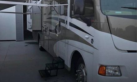 2013 Winnebago Vista 35b