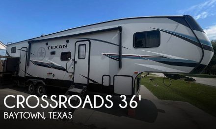 2021 CrossRoads Crossroads Texan Series M-310 BH