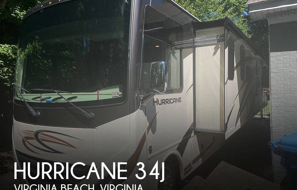 2019 Thor Motor Coach Hurricane 34J