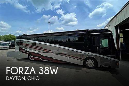 2018 Winnebago Forza 38W