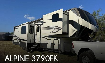 2022 Keystone Alpine 3790FK