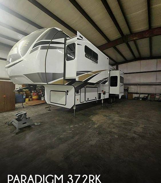 2021 Alliance RV Paradigm 372RK