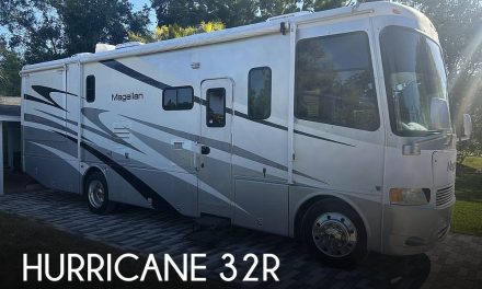 2006 Four Winds Magellan 32R