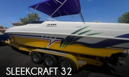 2000 Sleekcraft 32 Heritage