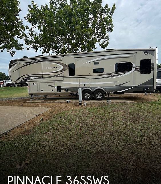 2020 Jayco Pinnacle 36SSWS