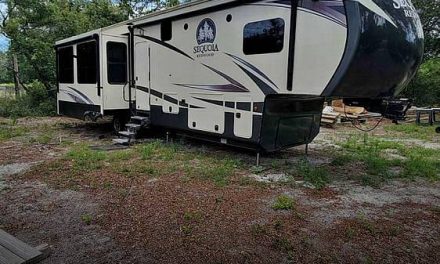 2016 Redwood RV Sequoia 38gks