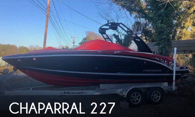 2018 Chaparral Wake Surf 227