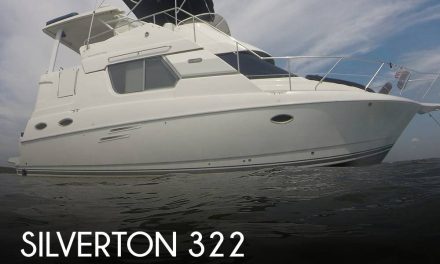 1999 Silverton 322 Motor Yacht