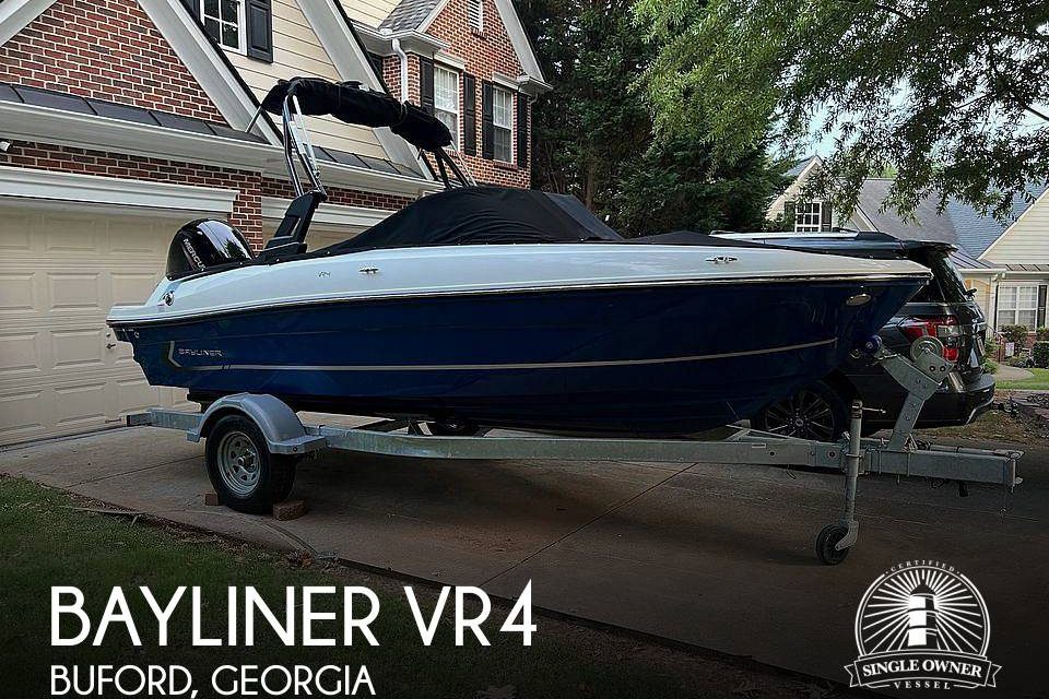 2022 Bayliner vr4