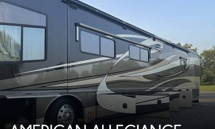 2009 American Coach American Allegiance 42G