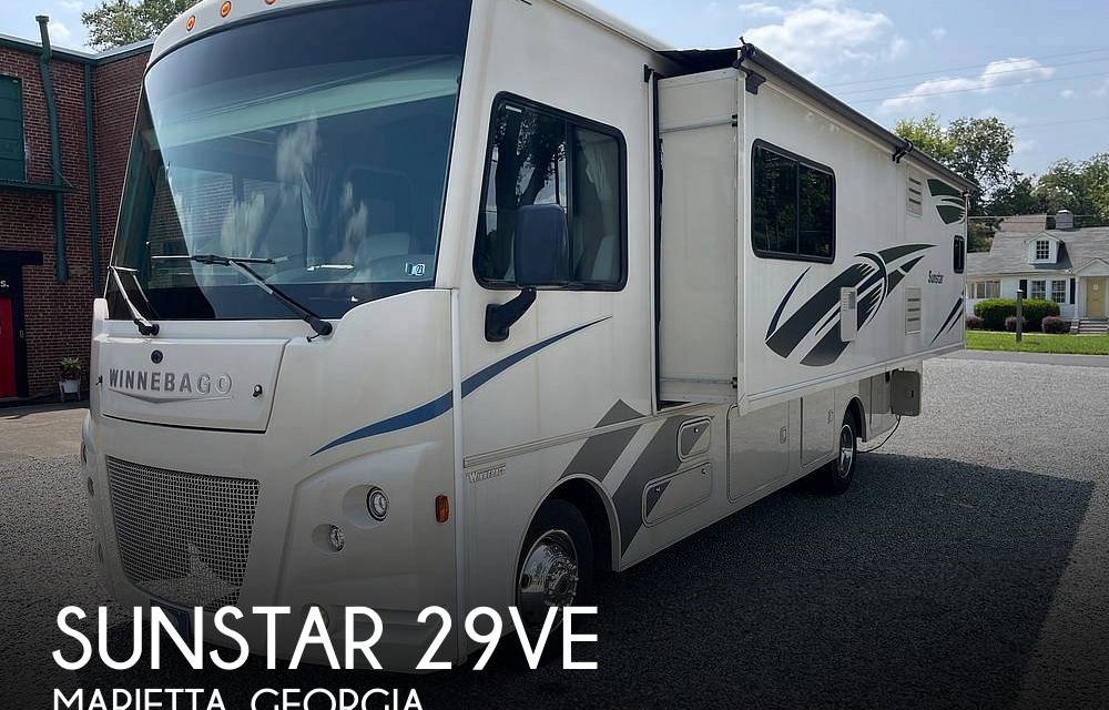 2018 Winnebago Sunstar 29VE