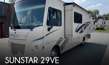 2018 Winnebago Sunstar 29VE