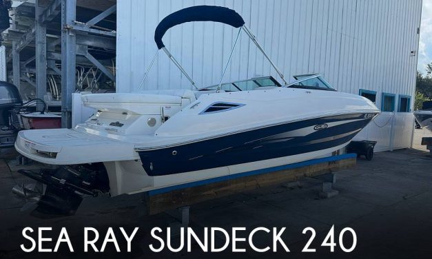 2014 Sea Ray Sundeck 240