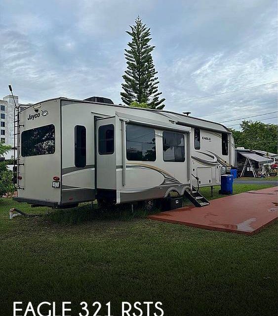 2019 Jayco Eagle 321 RSTS