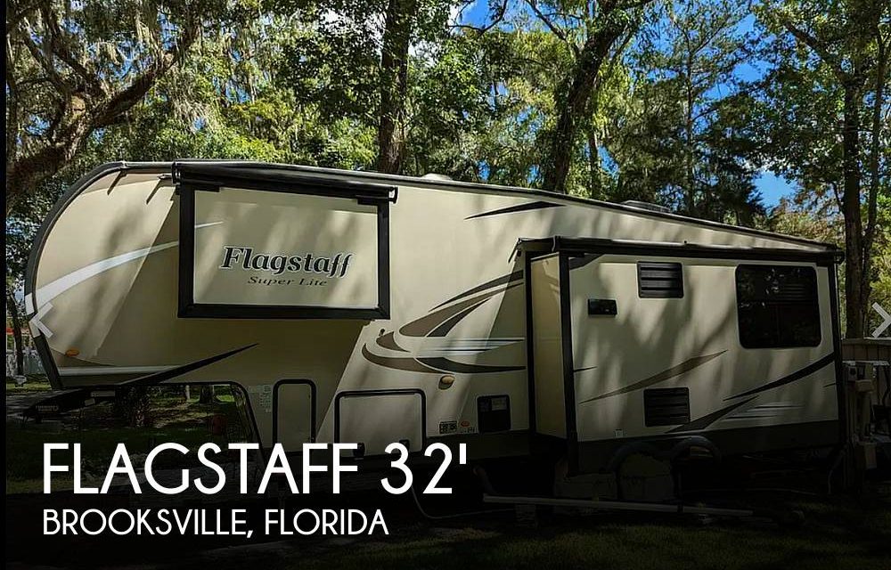 2019 Forest River Flagstaff Super Lite 528IKWS