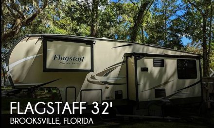 2019 Forest River Flagstaff Super Lite 528IKWS