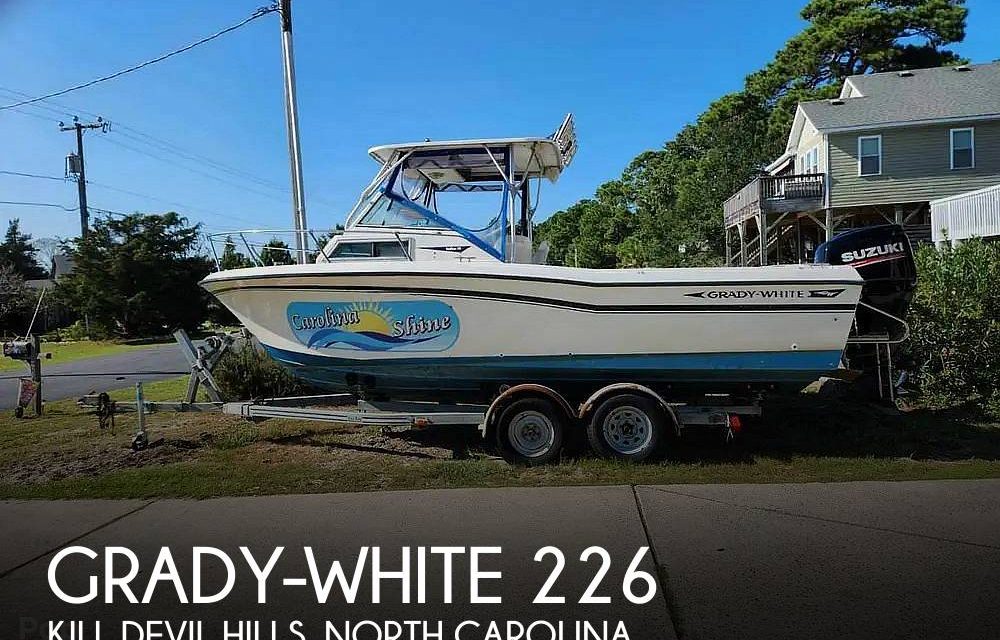 1984 Grady-White 226 SeaFarer