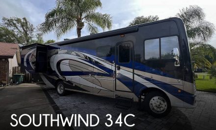 2019 Fleetwood Southwind 34C