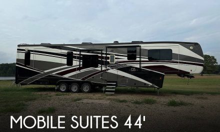 2018 DRV Mobile Suites 44 Nashville