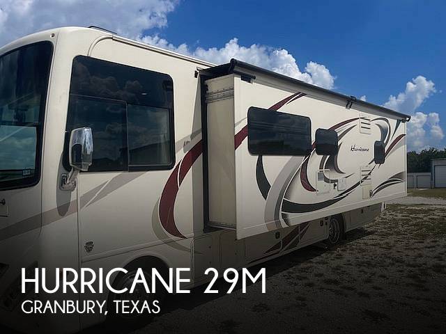 2017 Thor Motor Coach Hurricane 29M