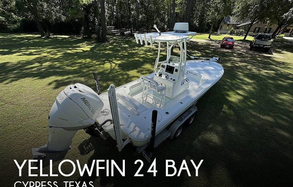 2013 Yellowfin 24 BAY