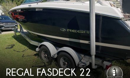 2016 Regal fasdeck 22