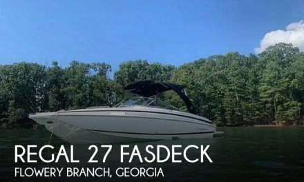 2013 Regal 27 Fasdeck