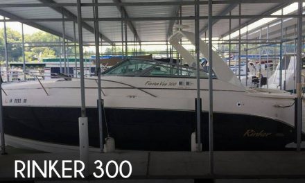 2006 Rinker 300