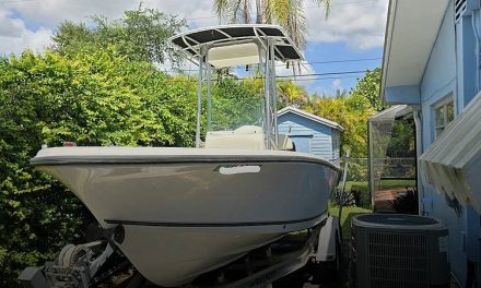 2006 Mako 204