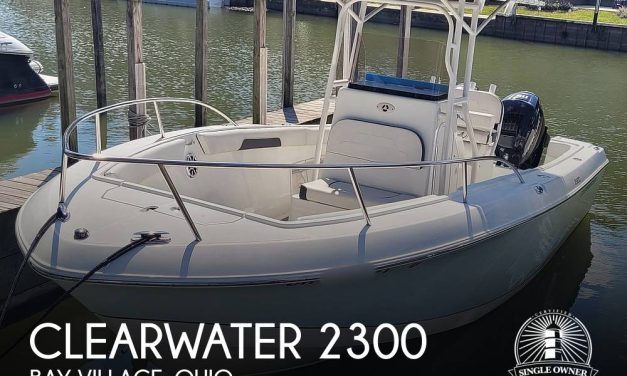 2017 Clearwater 2300