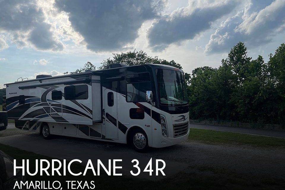 2021 Thor Motor Coach Hurricane 34R