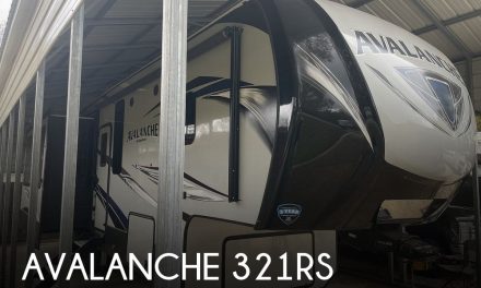 2018 Keystone Avalanche 321RS