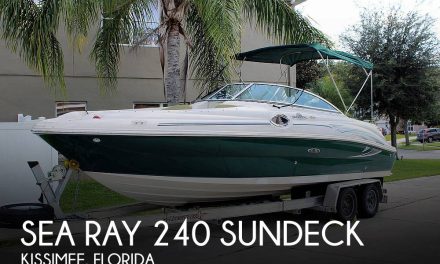 2005 Sea Ray 240 Sundeck