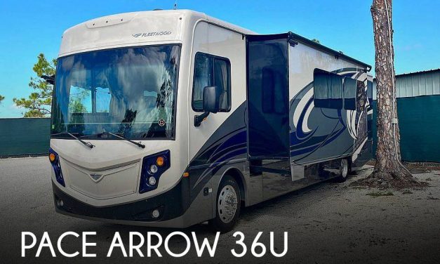 2018 Fleetwood Pace Arrow 36U