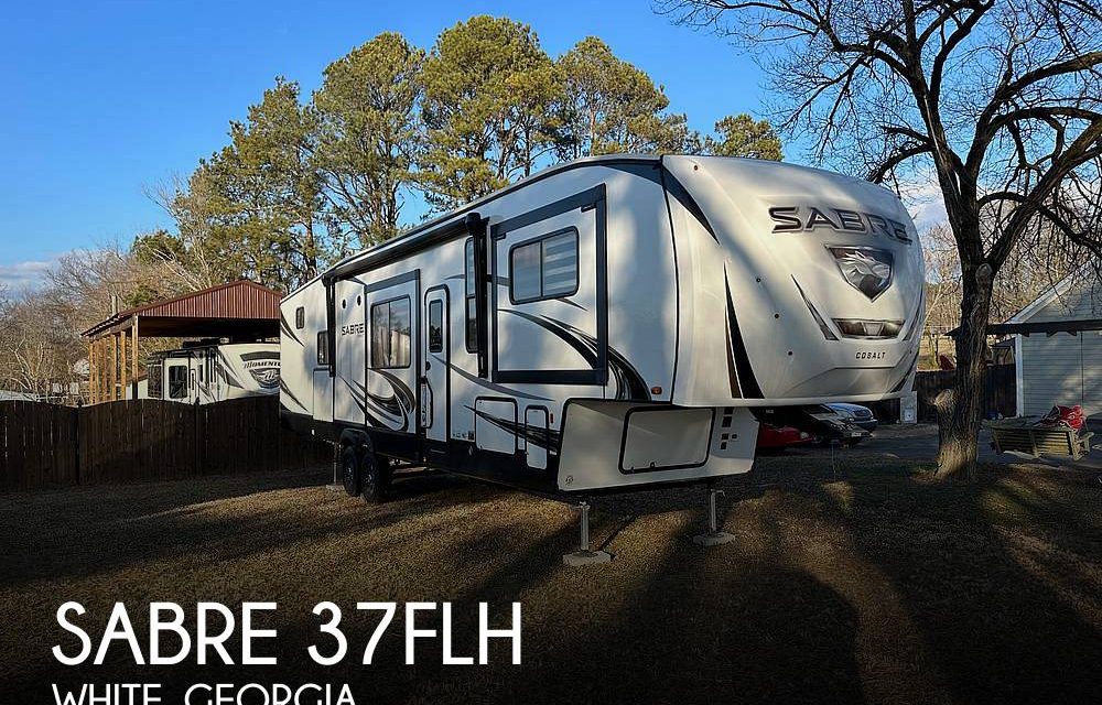 2022 Forest River Sabre 37FLH