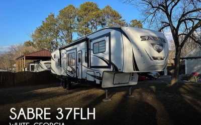 2022 Forest River Sabre 37FLH